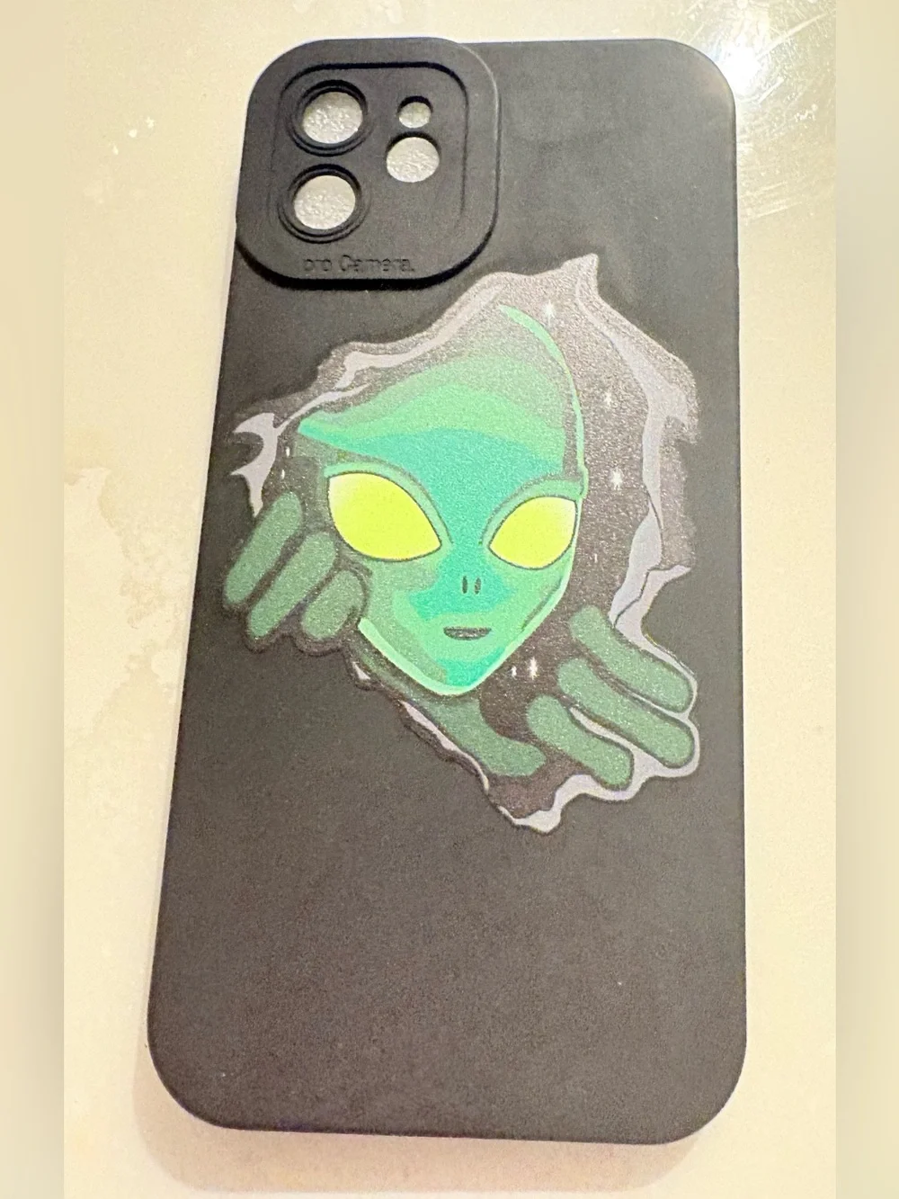 Black Phone Case with Green Alien Graphic - Compatible iPhone 12 Accessory